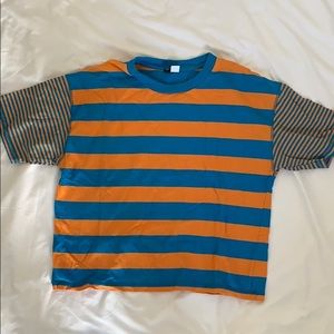 STRIPED T SHIRT